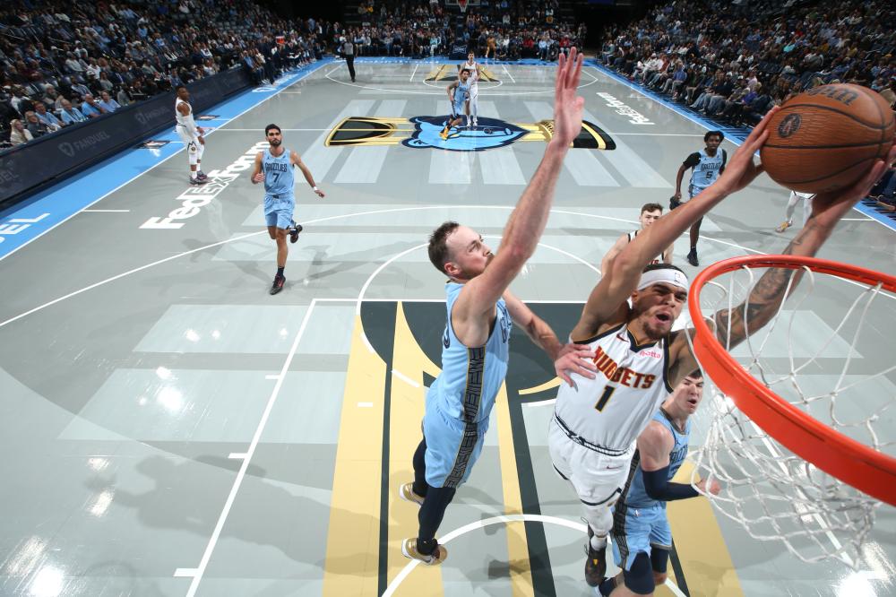 来自巴黎的 来自巴黎的